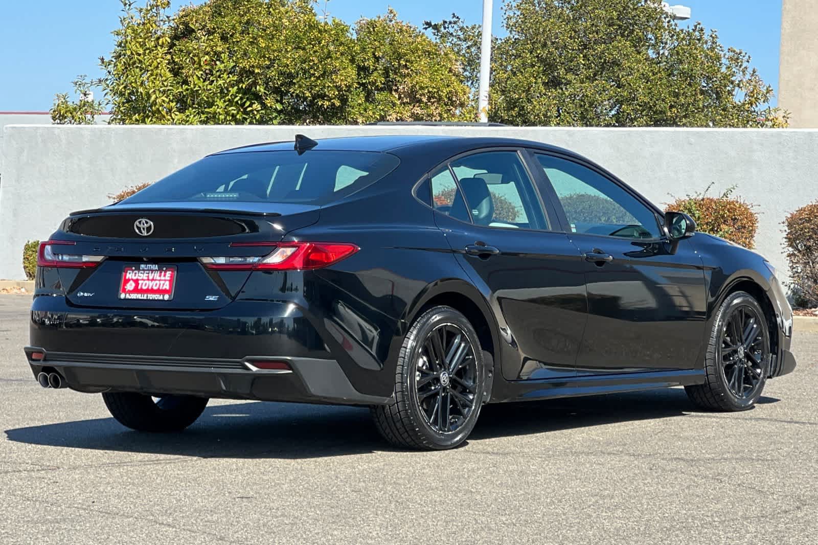 Certified 2025 Toyota Camry SE FWD image 2