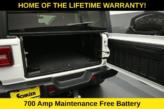 Used 2021 Jeep Wrangler Unlimited Rubicon AWD/4WD image 36