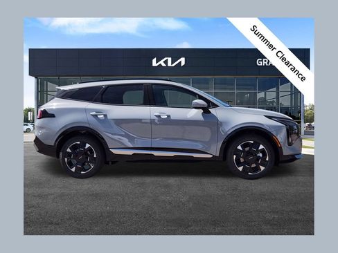 New 2026 Kia Sportage SX AWD/4WD image 1