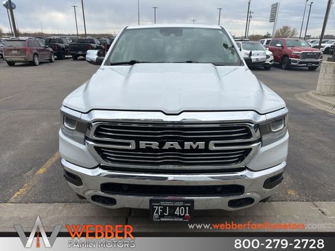 Used 2021 RAM 1500 Laramie AWD/4WD image 3