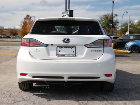 Used 2012 Lexus CT 200h image 10