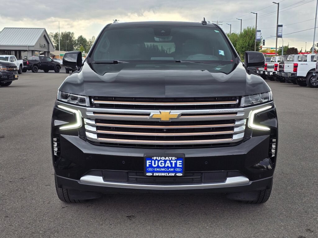 Used 2023 Chevrolet Tahoe High Country AWD/4WD image 3