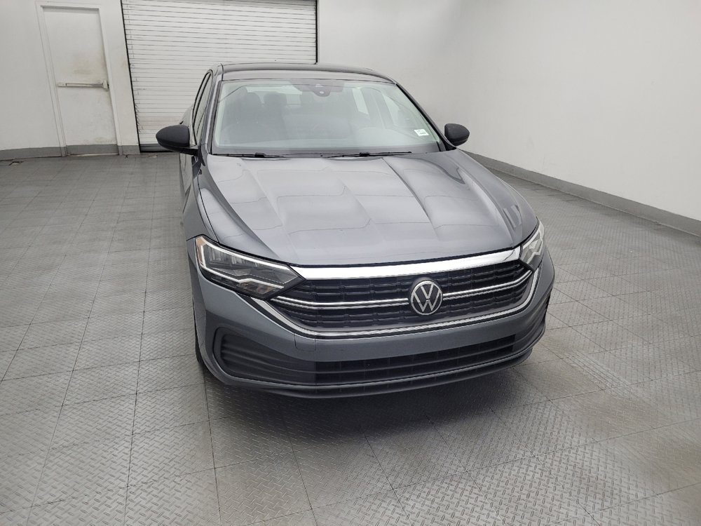 Used 2023 Volkswagen Jetta SE FWD image 14