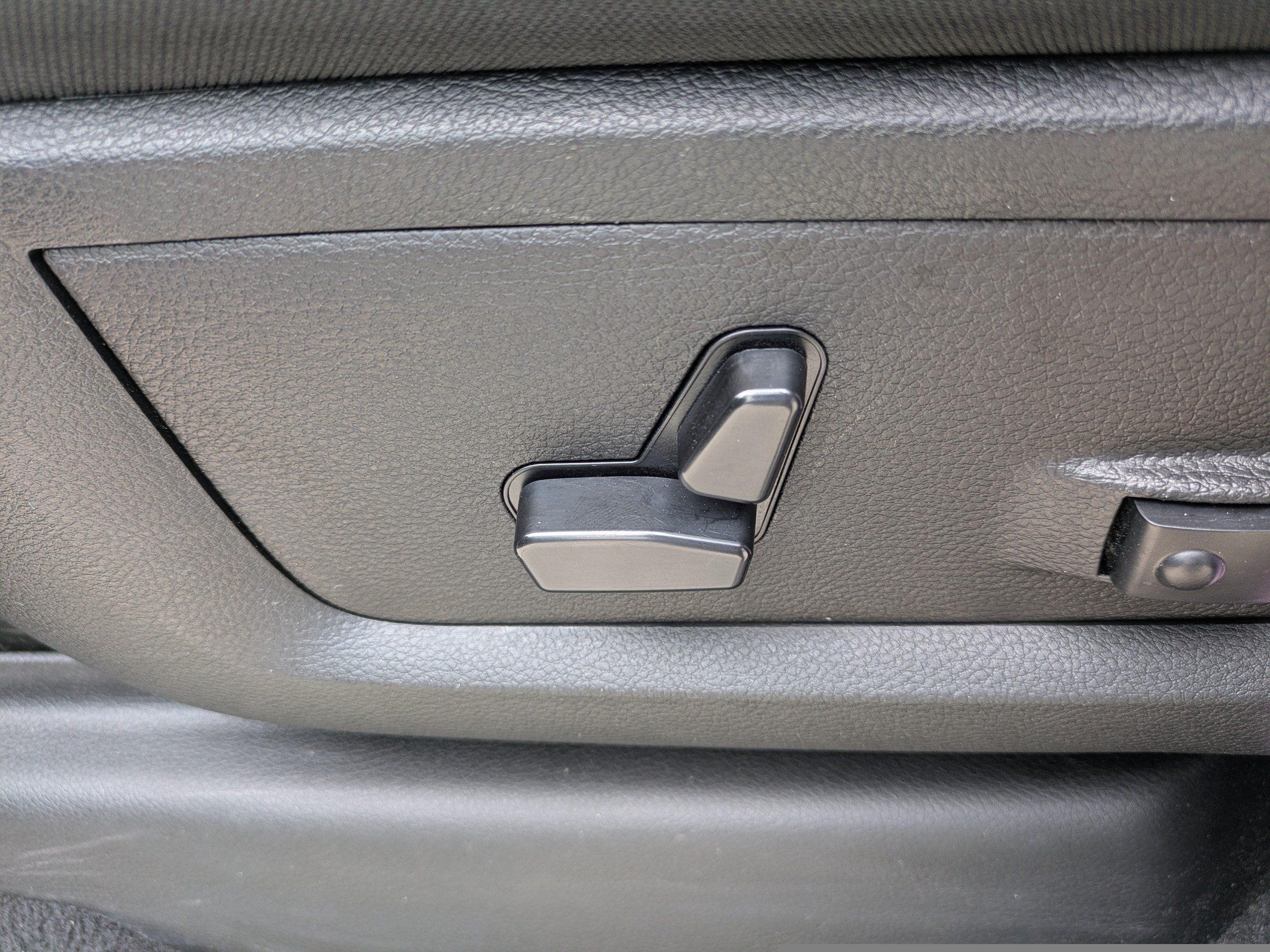 Used 2024 RAM 3500 Big Horn AWD/4WD image 19