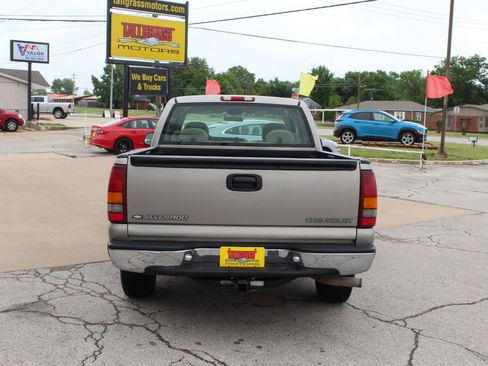 Used 2002 Chevrolet Silverado 1500 LS RWD image 6