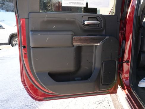 Used 2022 Chevrolet Silverado 2500 LTZ w/ LTZ Plus Package image 19