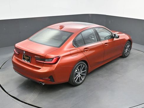 Used 2022 BMW 330i Sedan w/ Premium Package image 38