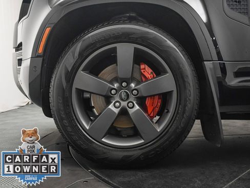 Used 2023 Land Rover Defender 130 X image 30