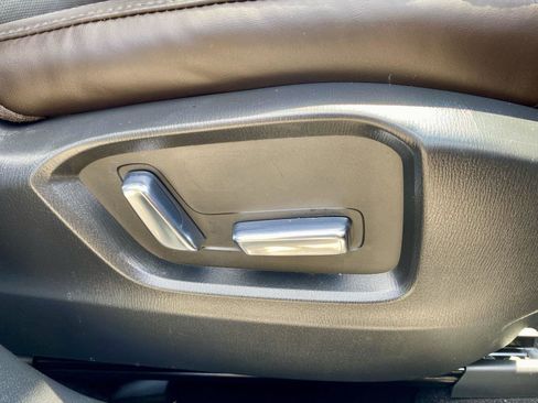 Used 2022 MAZDA CX-5 Signature image 14