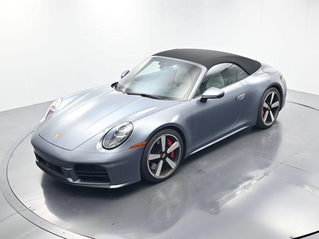 Certified 2026 Porsche 911 Carrera 4S AWD/4WD image 33