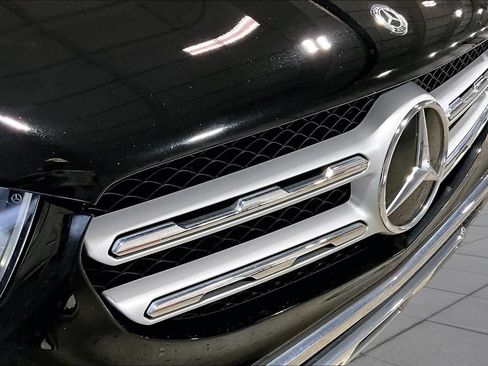 Used 2020 Mercedes-Benz GLC 300 4MATIC image 29