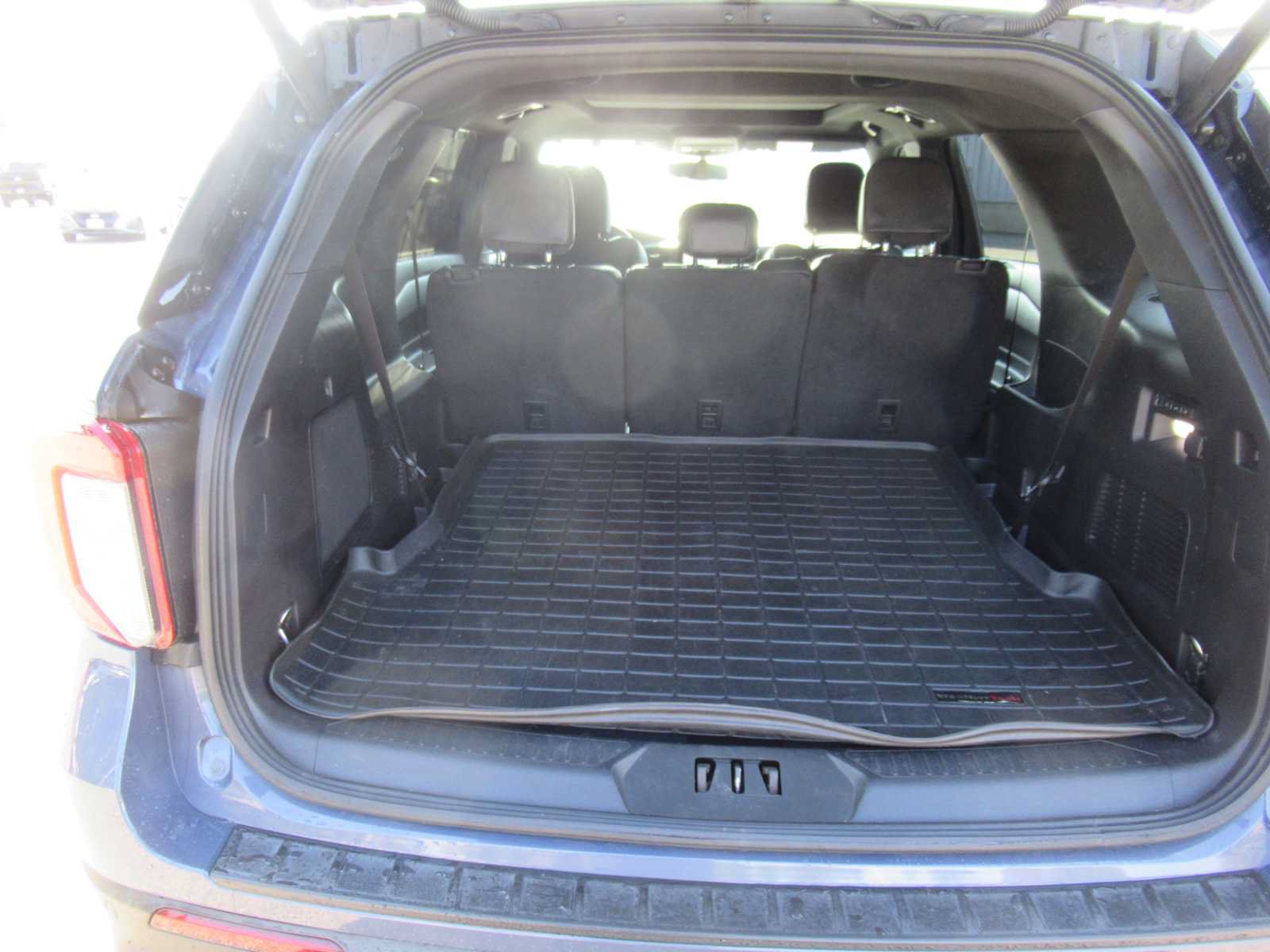 Used 2021 Ford Explorer ST w/ Equipment Group 401A AWD/4WD image 22