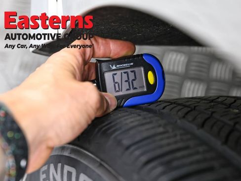 Used 2022 Ford Transit Connect XLT FWD image 28