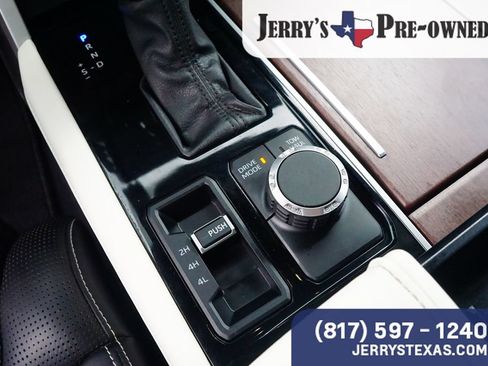 Used 2022 Toyota Tundra Capstone AWD/4WD image 14