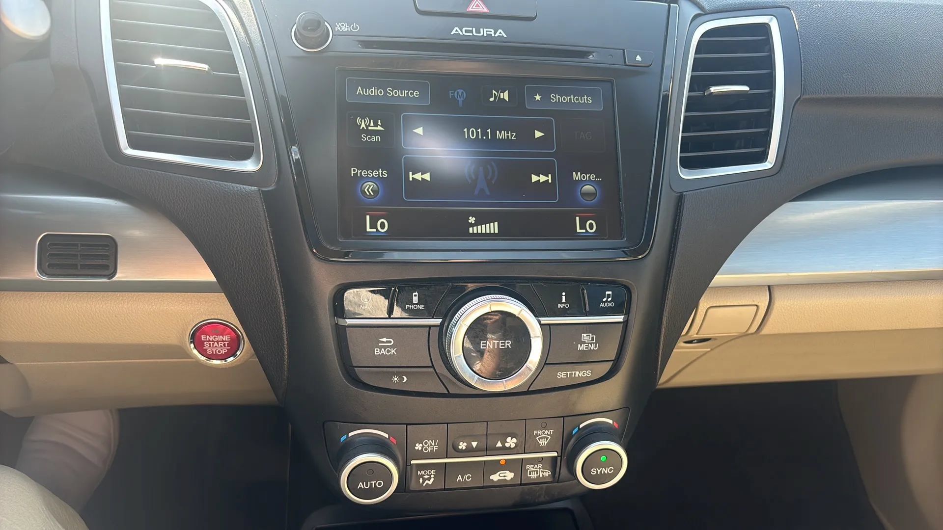 Used 2018 Acura RDX w/ Advance Package AWD/4WD image 31
