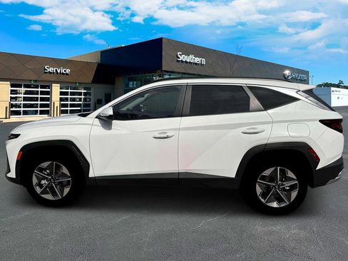 New 2026 Hyundai Tucson SEL image 3