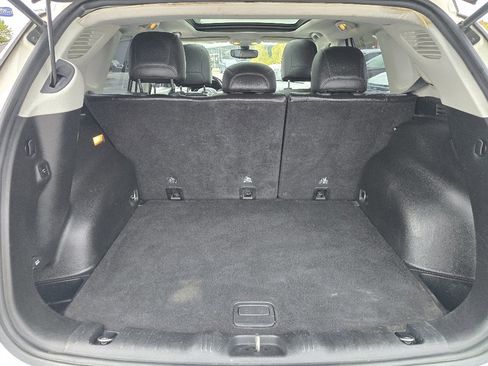 Used 2018 Jeep Compass Latitude w/ Popular Equipment Group image 26