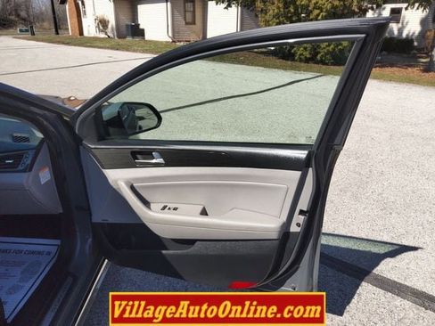 Used 2019 Hyundai Sonata Limited w/ Ultimate Package 02 image 40