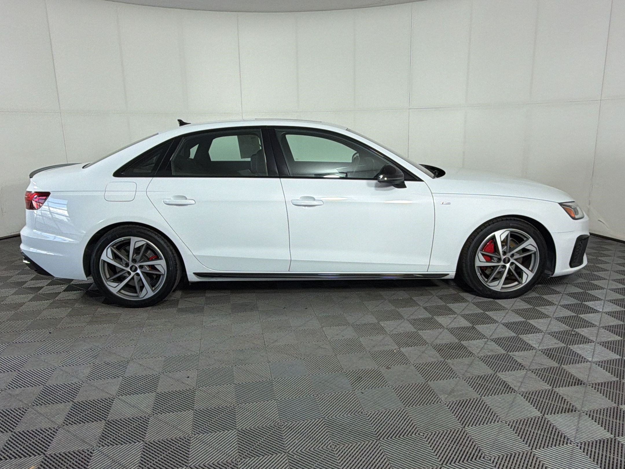 Used 2023 Audi A4 2.0T Premium Plus w/ Premium Plus Package AWD/4WD image 8