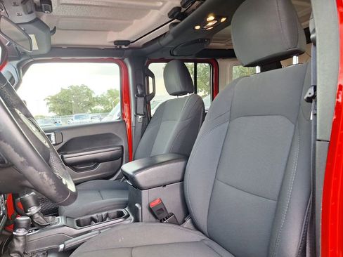 Used 2021 Jeep Wrangler Unlimited Sport image 21