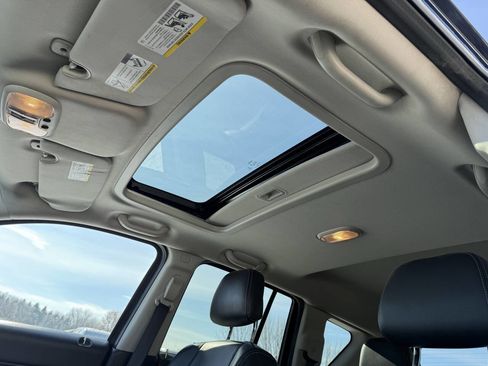 Used 2017 Jeep Compass High Altitude image 14