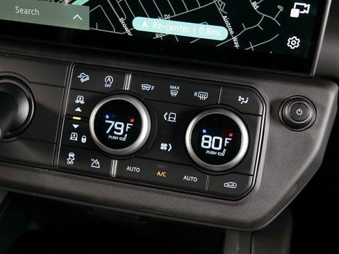 New 2026 Land Rover Defender 110 X-Dynamic SE image 14