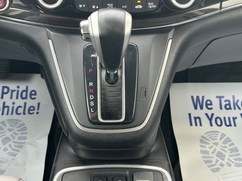 Used 2015 Honda CR-V Touring image 28