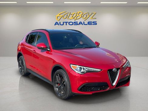 Used 2018 Alfa Romeo Stelvio Ti Sport image 9