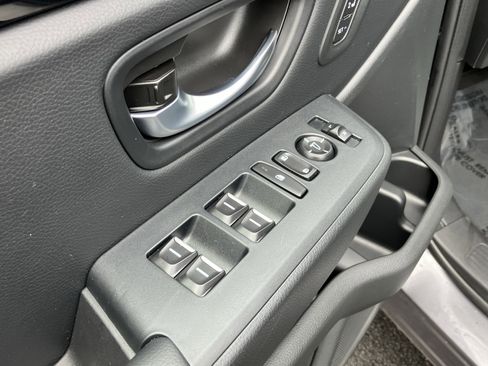 Used 2025 Honda Pilot Touring image 15