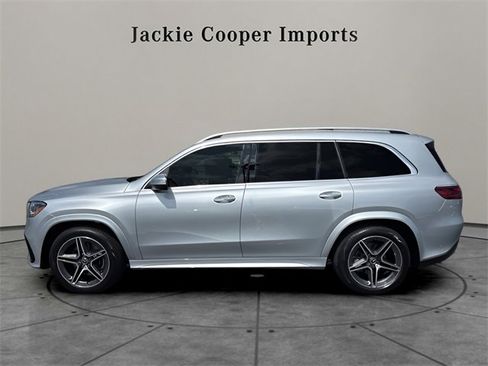 New 2025 Mercedes-Benz GLS 450 4MATIC image 2