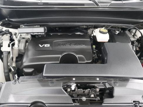 Used 2017 Nissan Pathfinder Platinum image 35