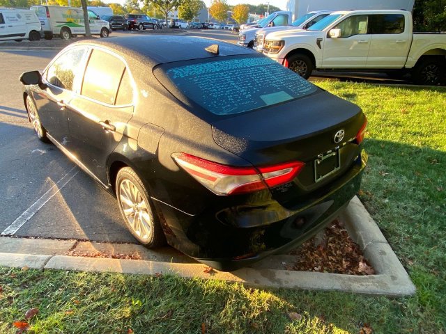 Used 2020 Toyota Camry LE FWD image 29
