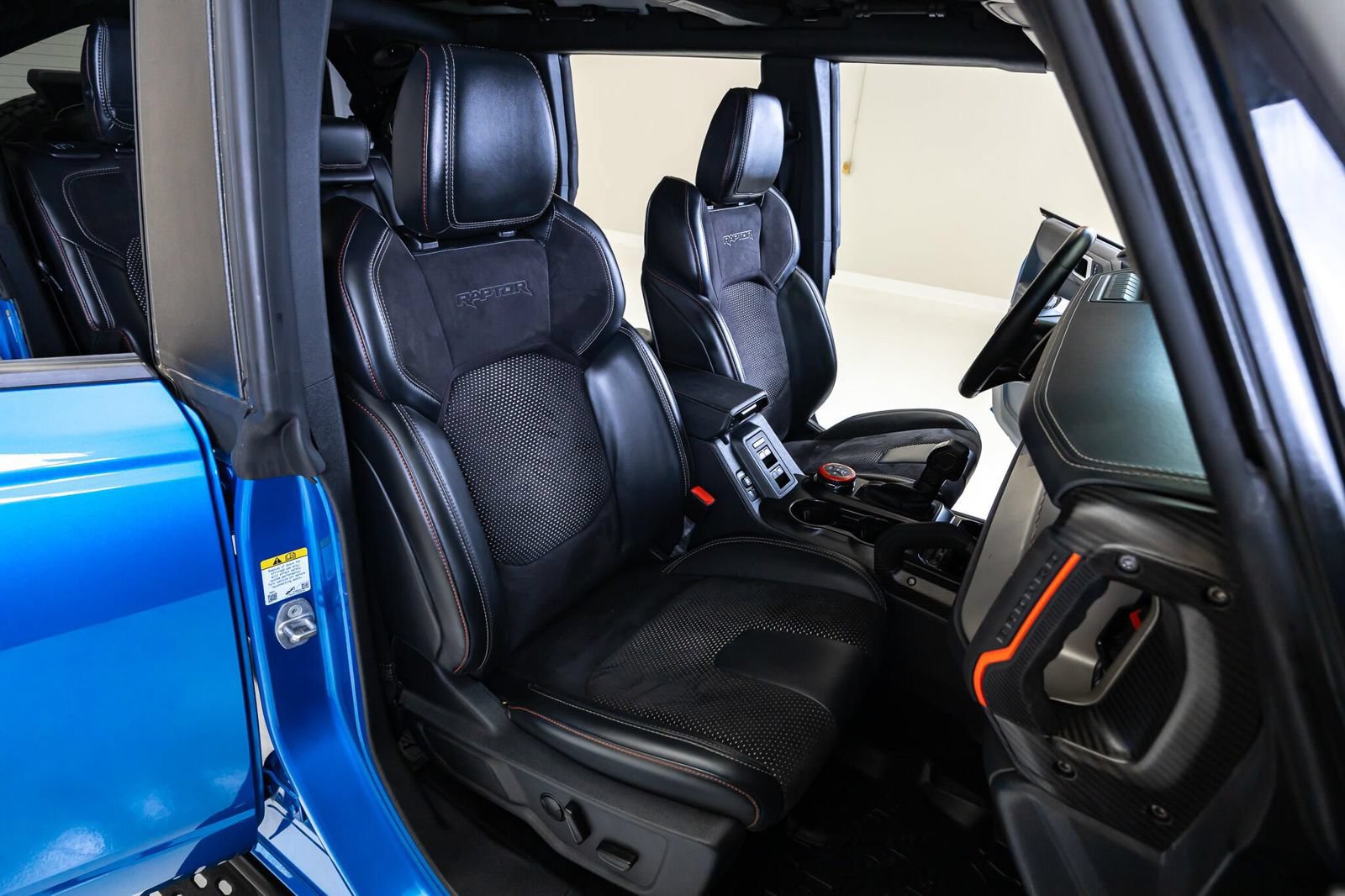 Used 2024 Ford Bronco Raptor AWD/4WD image 30