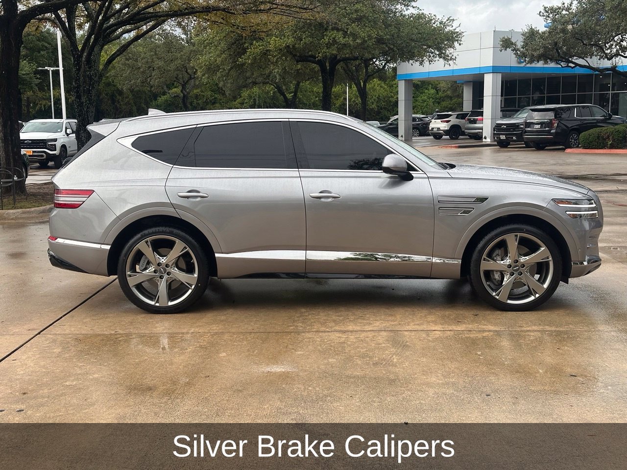 Used 2024 Genesis GV80 2.5T w/ Prestige Package AWD/4WD image 6