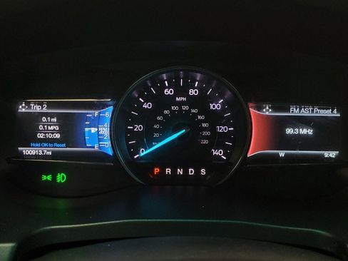 Used 2017 Ford Explorer Sport image 23