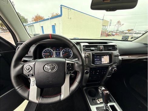 Used 2016 Toyota 4Runner Limited image 26