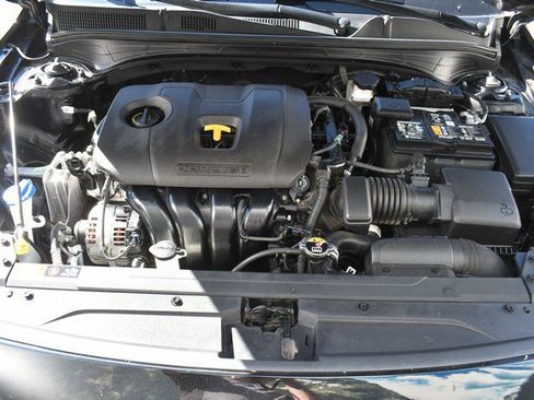 Used 2022 Kia Forte GT-Line image 29