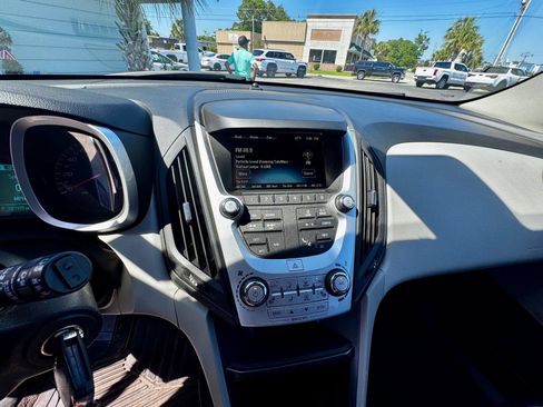 Used 2016 Chevrolet Equinox LT w/ Convenience Package AWD/4WD image 9