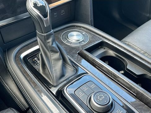 Certified 2024 INFINITI QX80 Luxe RWD image 18