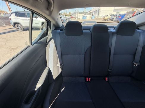 Used 2025 Nissan Versa SV FWD image 37