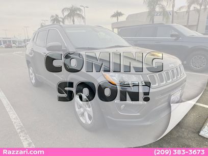 Used 2018 Jeep Compass Latitude w/ Popular Equipment Group