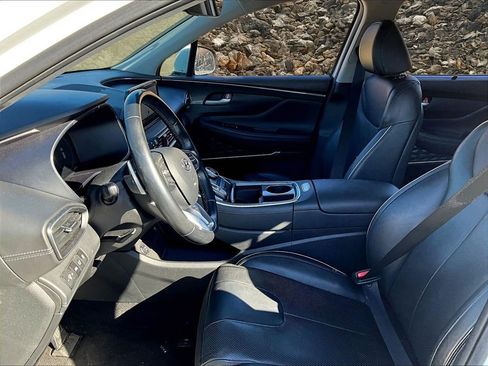 Used 2023 Hyundai Santa Fe Limited image 22