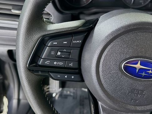 Used 2025 Subaru Forester Premium AWD/4WD image 21