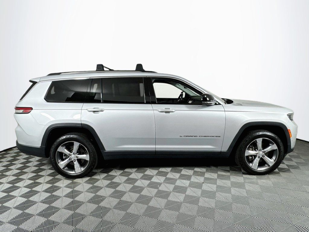 Used 2021 Jeep Grand Cherokee L Limited w/ Luxury Tech Group II AWD/4WD image 8