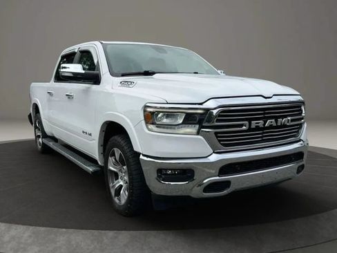 Used 2020 RAM 1500 Laramie AWD/4WD image 3