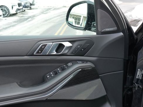 New 2026 BMW X5 xDrive50e w/ M Sport Package image 31