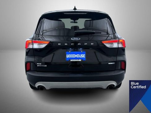 Certified 2020 Ford Escape SE image 6