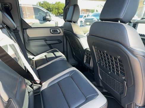 New 2025 Ford Bronco Big Bend w/ Black Diamond Package image 9