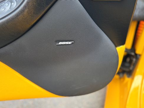 Used 2004 Chevrolet Corvette Z06 w/ Memory Package RWD image 29