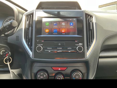 Used 2019 Subaru Impreza 2.0i Premium w/ Popular Package #2 AWD/4WD image 5